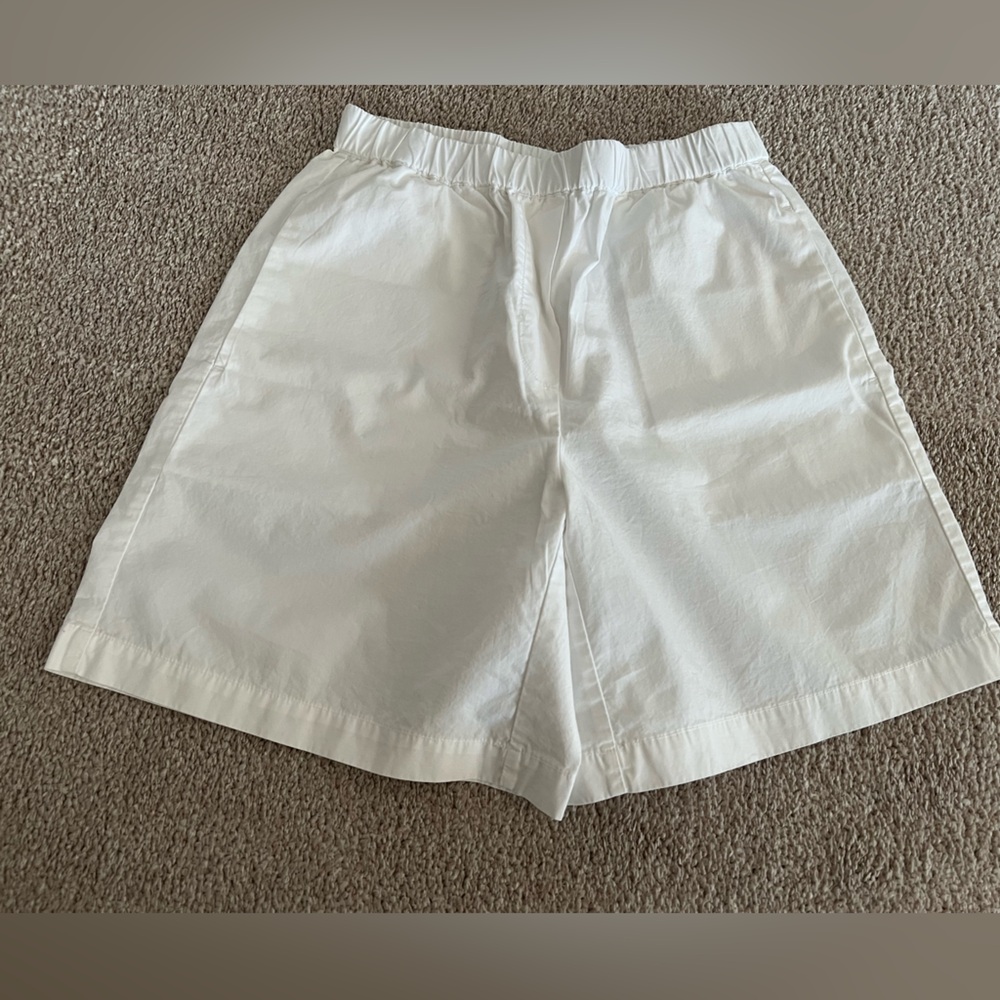 Aritzia Cotton Bermuda Shorts - Picture 6 of 10